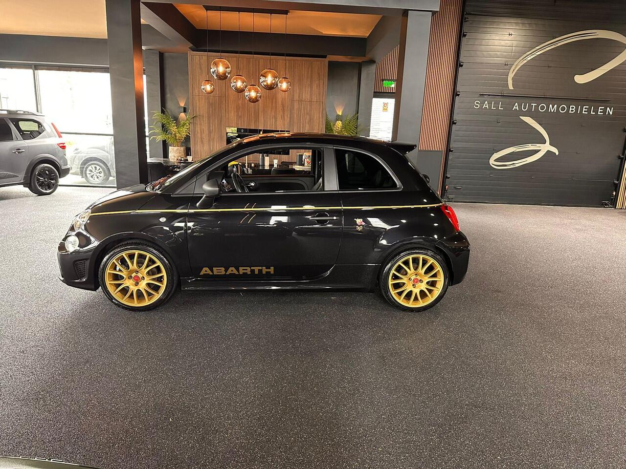 Abarth 500 595 1.4 T-Jet Scorpioneoro 595/One of 2000 165PK/Carplay/Pdc/Beats