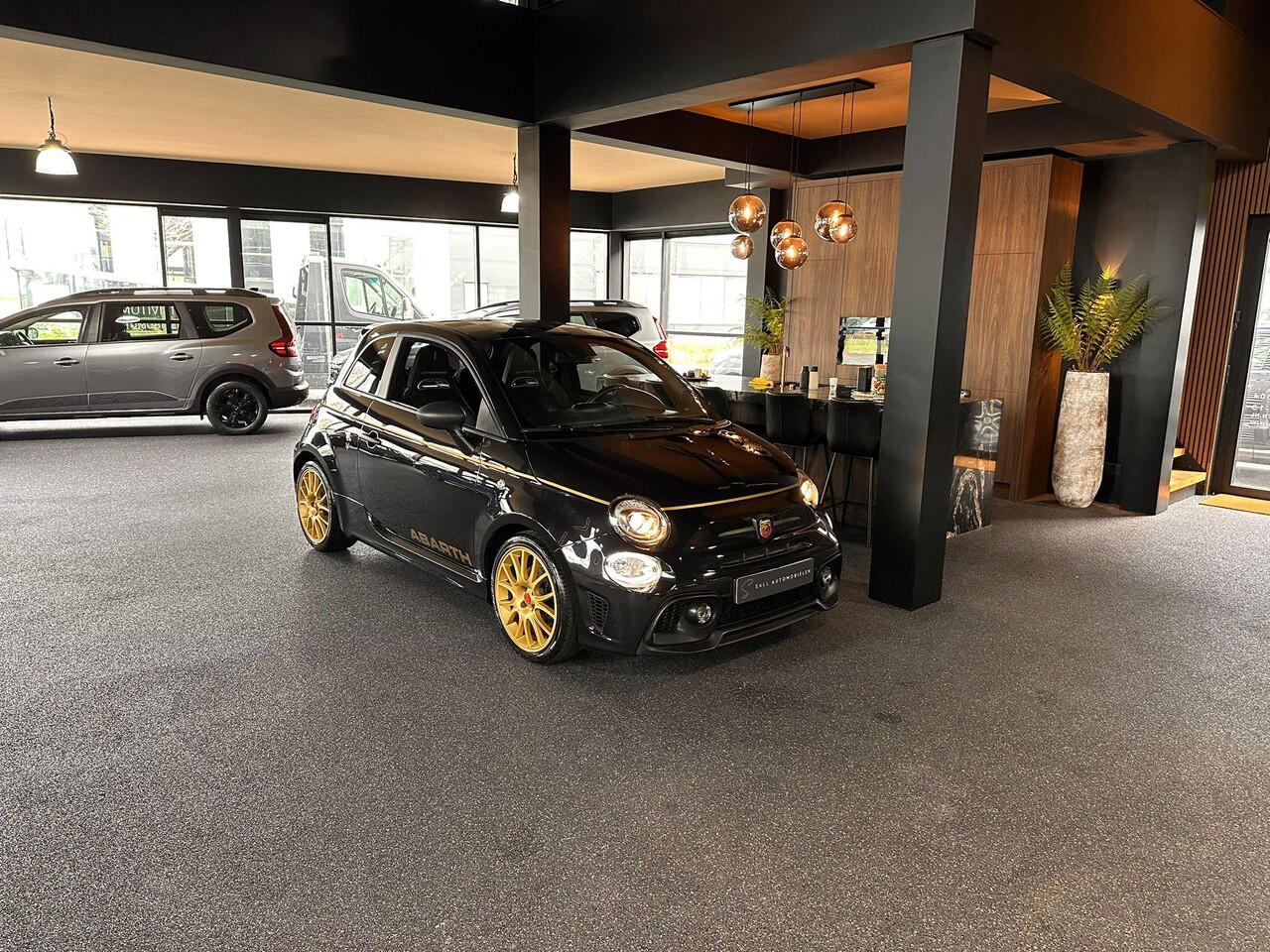 Abarth 500 595 1.4 T-Jet Scorpioneoro 595/One of 2000 165PK/Carplay/Pdc/Beats