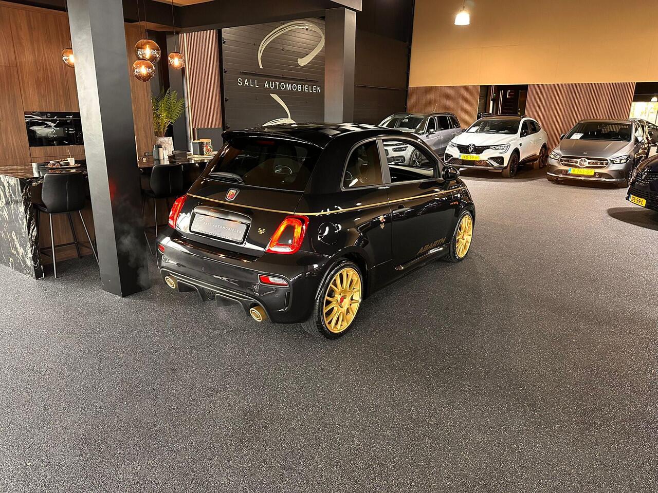 Abarth 500 595 1.4 T-Jet Scorpioneoro 595/One of 2000 165PK/Carplay/Pdc/Beats