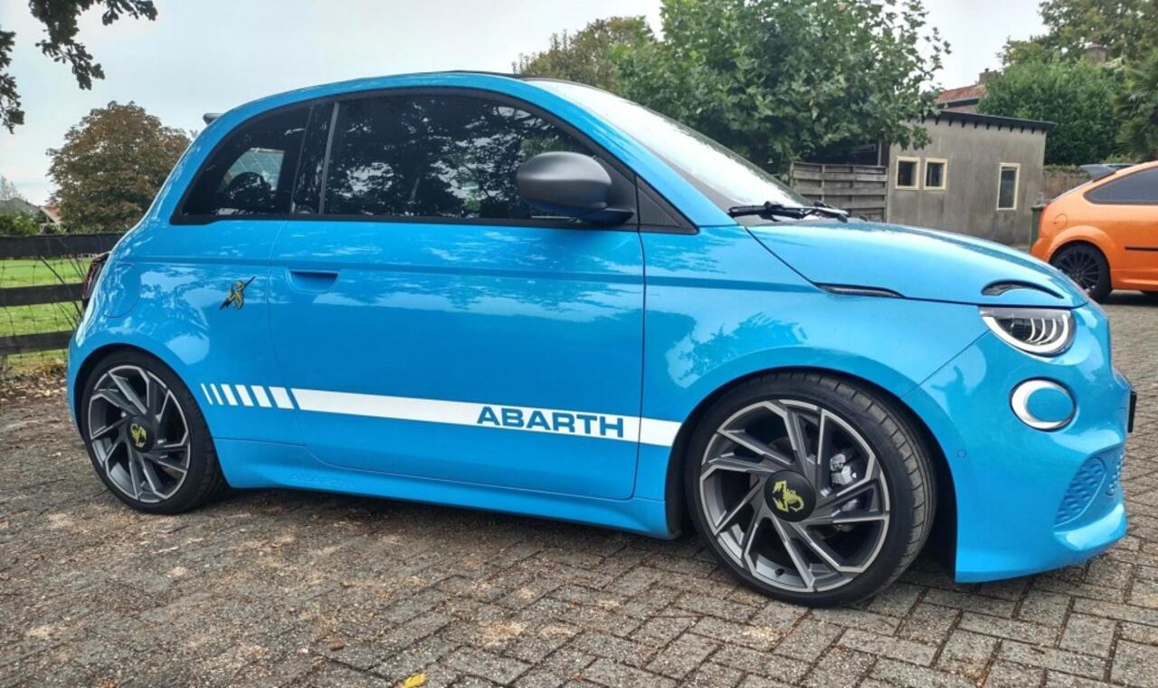 Abarth 500 E-Scorpionissima- Cabrio-- Special!! Spring sale