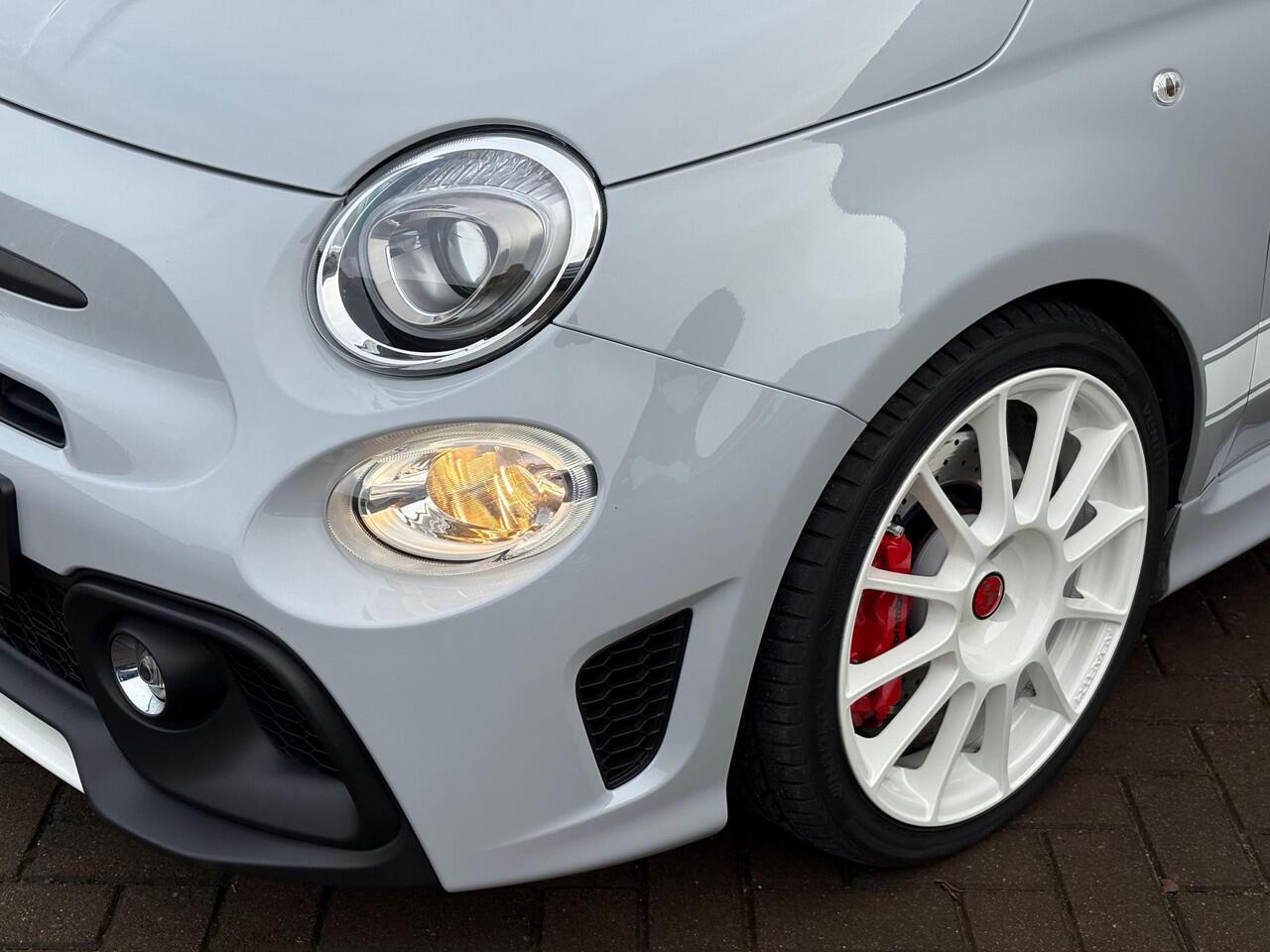 Abarth 595 1.4 T-Jet Esseesse