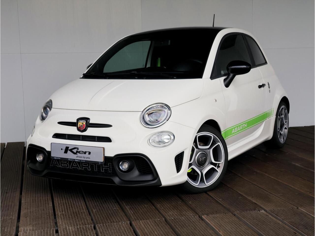 Abarth 595 1.4 T-Jet Turismo 70th Anniversary | Automaat | Schakelflippers | Sabelt stoelen | Pano-dak |