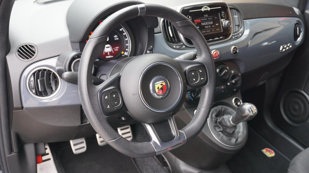 Abarth 595 1.4 T-Jet 145PK 70th Virtual Cockpit 17inch LM LED *Dis.Riem v.v.* 75480km Sportief!