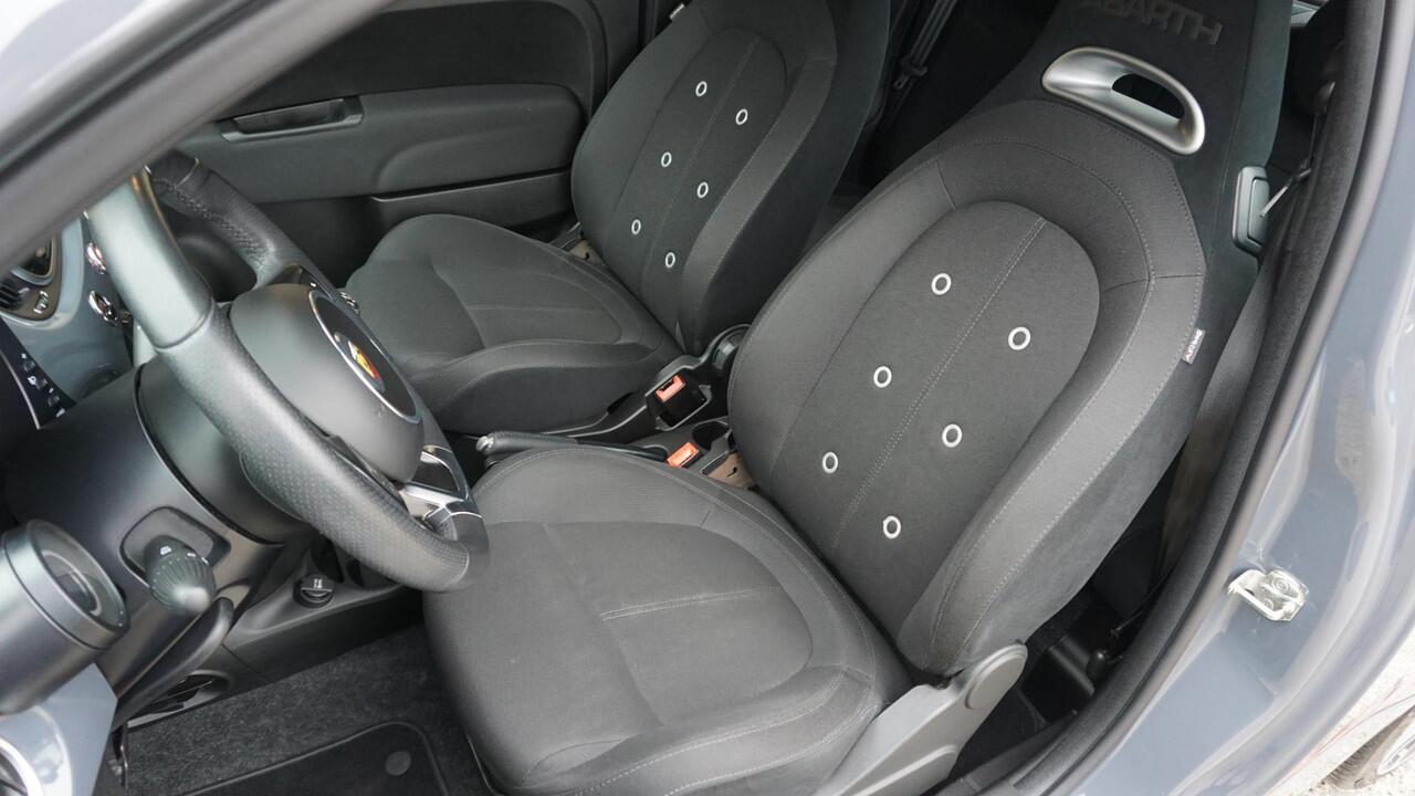 Abarth 595 1.4 T-Jet 145PK 70th Virtual Cockpit 17inch LM LED *Dis.Riem v.v.* 75480km Sportief!