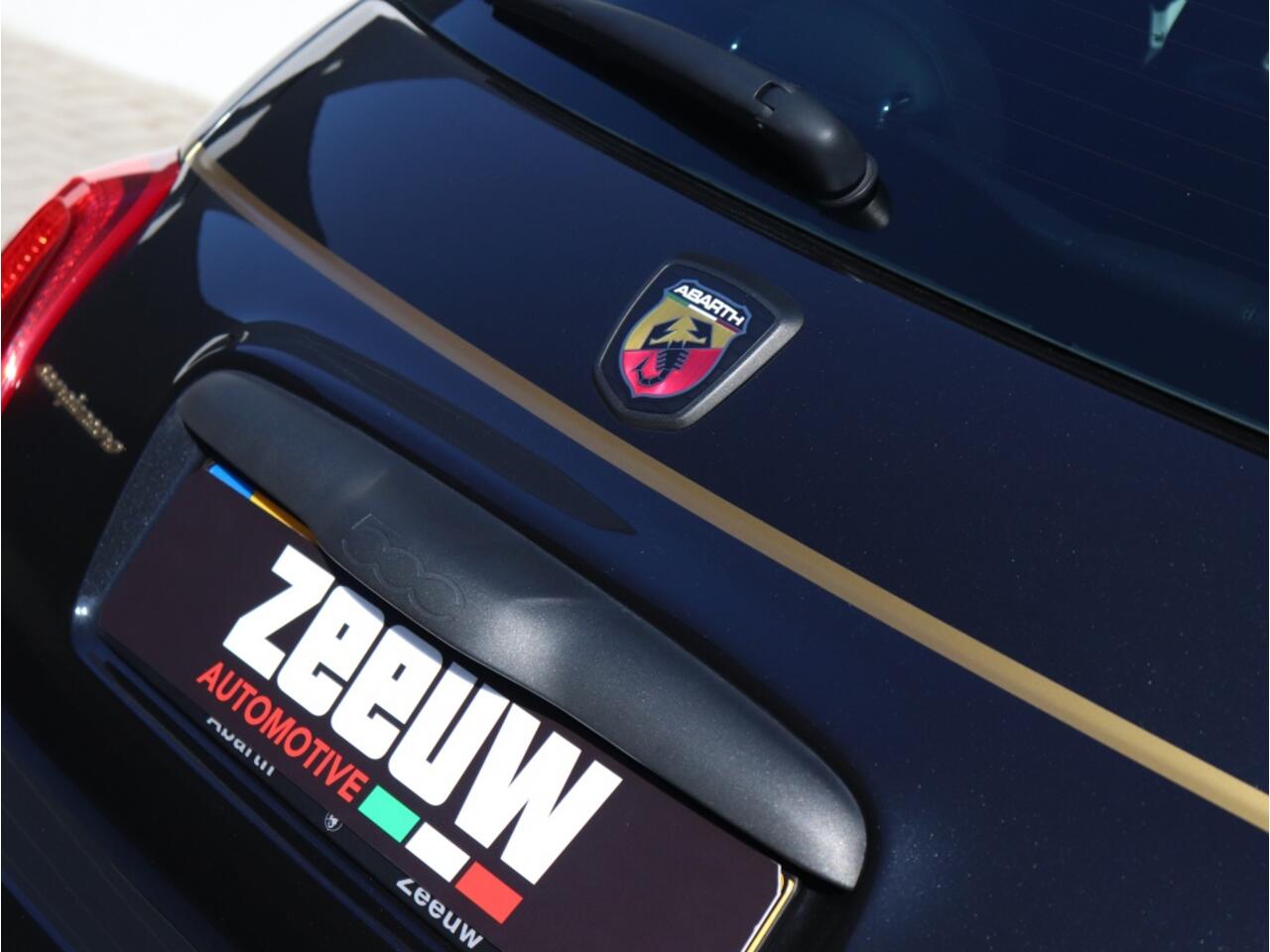 Abarth 595 1.4 T-Jet 165 PK Turbo Scorpione Oro | 1 of 2000 | 17"