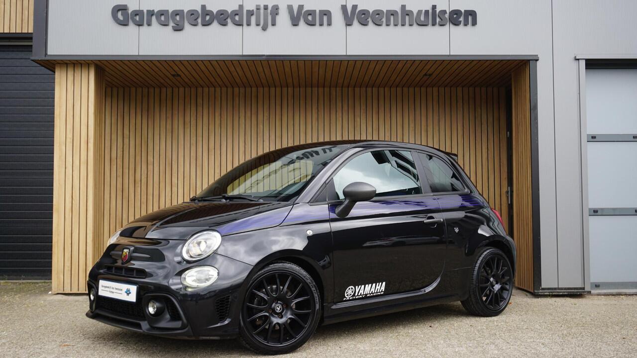 Abarth 595 1.4 T-Jet 165pk Monster Energy Yamaha *Gelimiteerde oplage One off 2000* Virtual Cockpit Record Monza uitlaat 17inch LM 68278km!