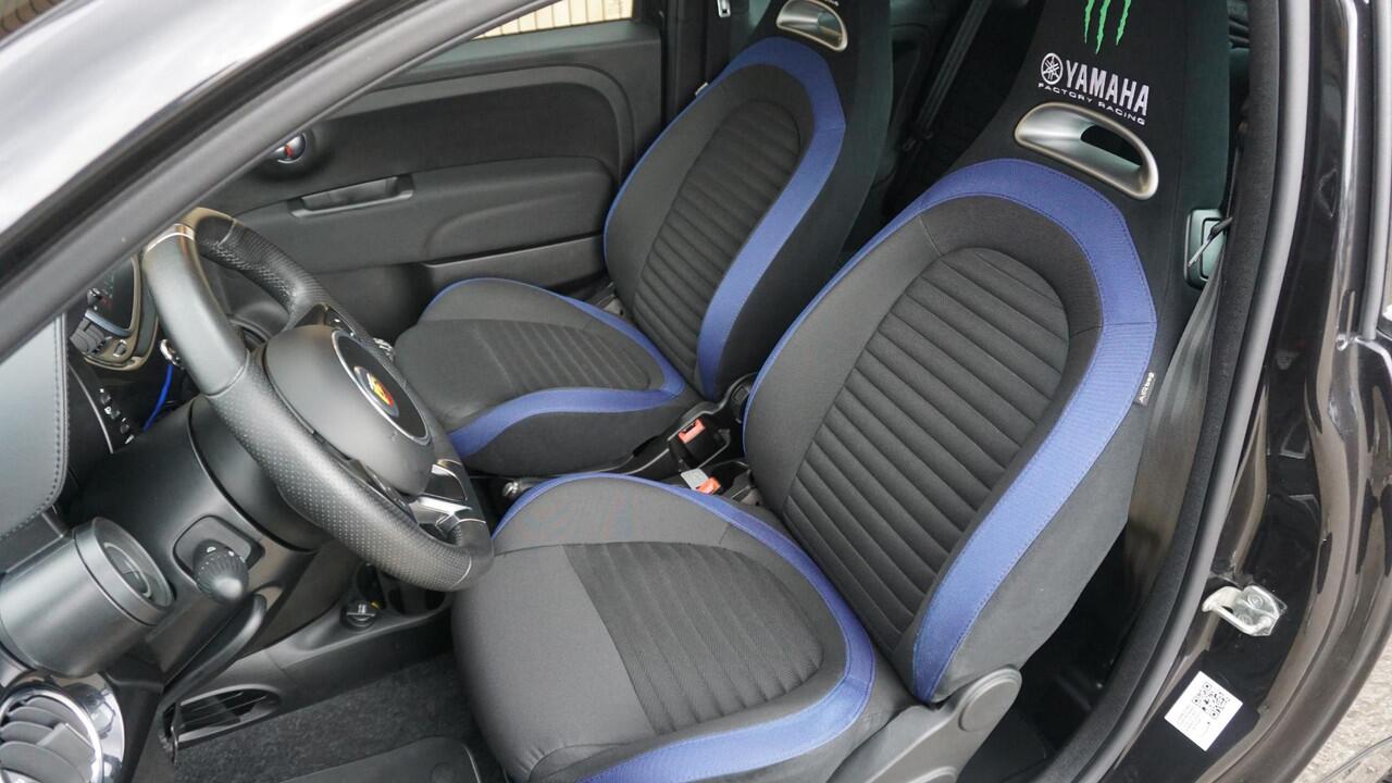 Abarth 595 1.4 T-Jet 165pk Monster Energy Yamaha *Gelimiteerde oplage One off 2000* Virtual Cockpit Record Monza uitlaat 17inch LM 68278km!