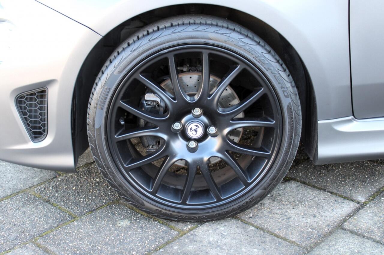 Abarth 595 C 1.4 T-Jet F595 Limited Edition