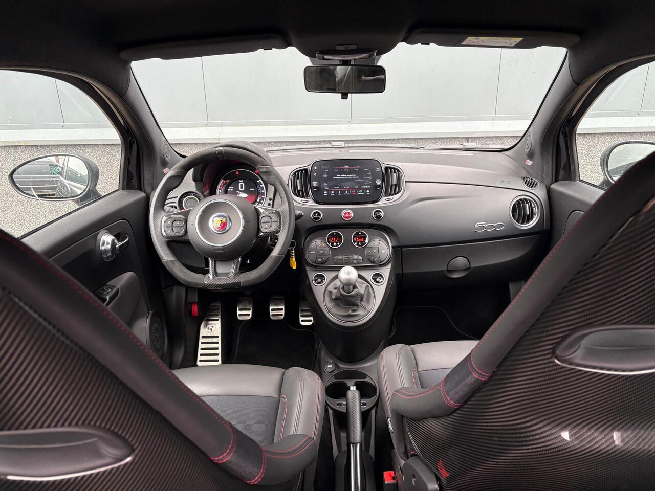 Abarth 595 1.4 T-Jet Competizione