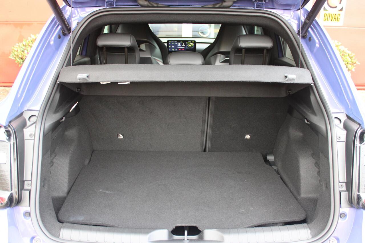 Abarth 600e SCORPIONISSIMA 280PK 54 kWh | SABELT PERFORMANCE SPORT STOELEN/BEKLEDING | ENGINE SOUND GENERATOR | PACK DESIGN SCORPIONISSIMA | PACK TECH SCORPIONISSIMA | PACK WINTER (STOEL VERWARMING/VOORRUITVERWARMING) | PACK SCORPION | 20" LICHTMETALEN VELGEN | ABART