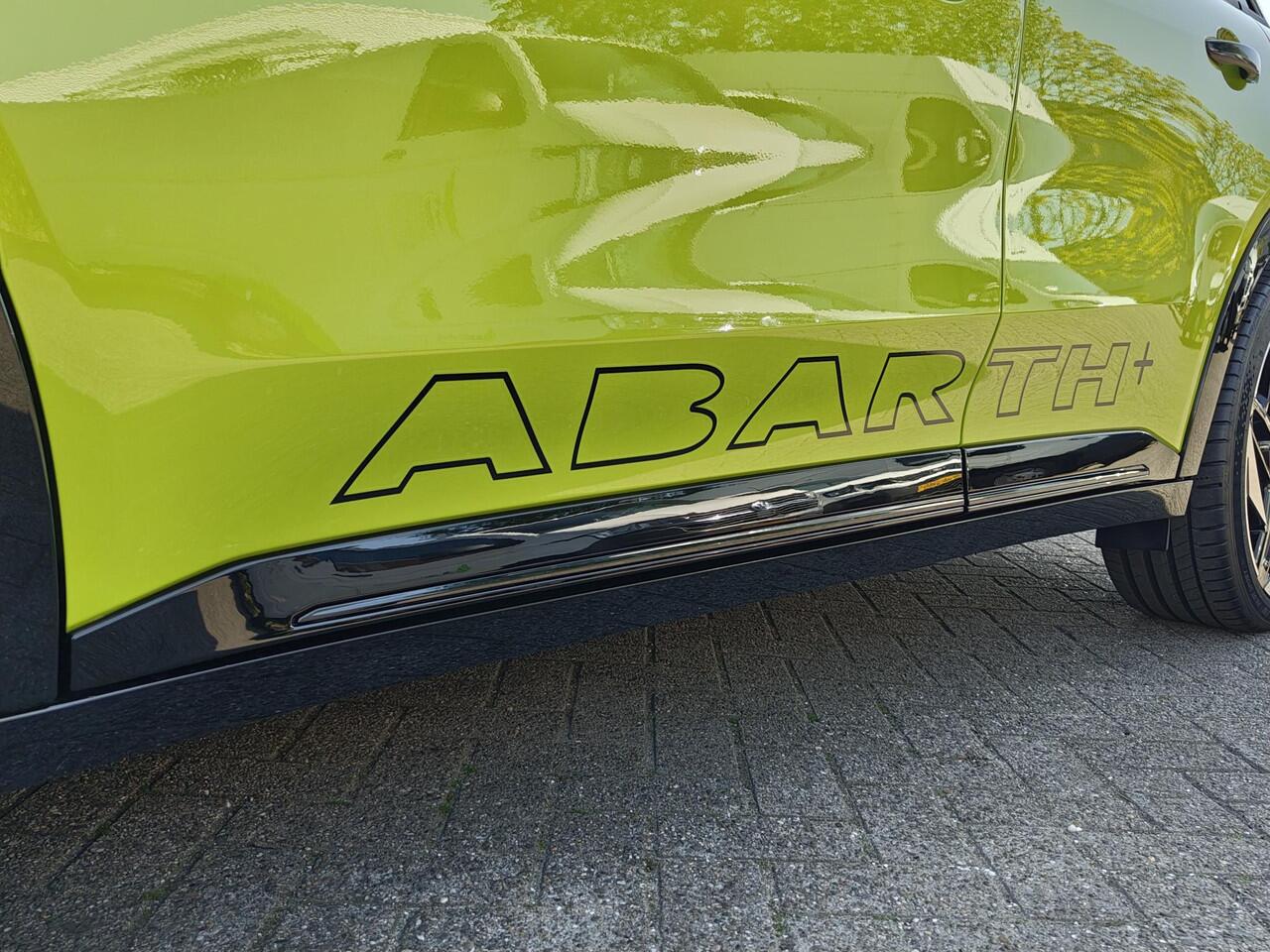 Abarth 600e Scorpionissima 54kWh 280pk | SABELT SPORTSTOELEN | ADAPTIVE CRUISE | 20" LMV | APPLE CARPLAY / ANDROID AUTO |