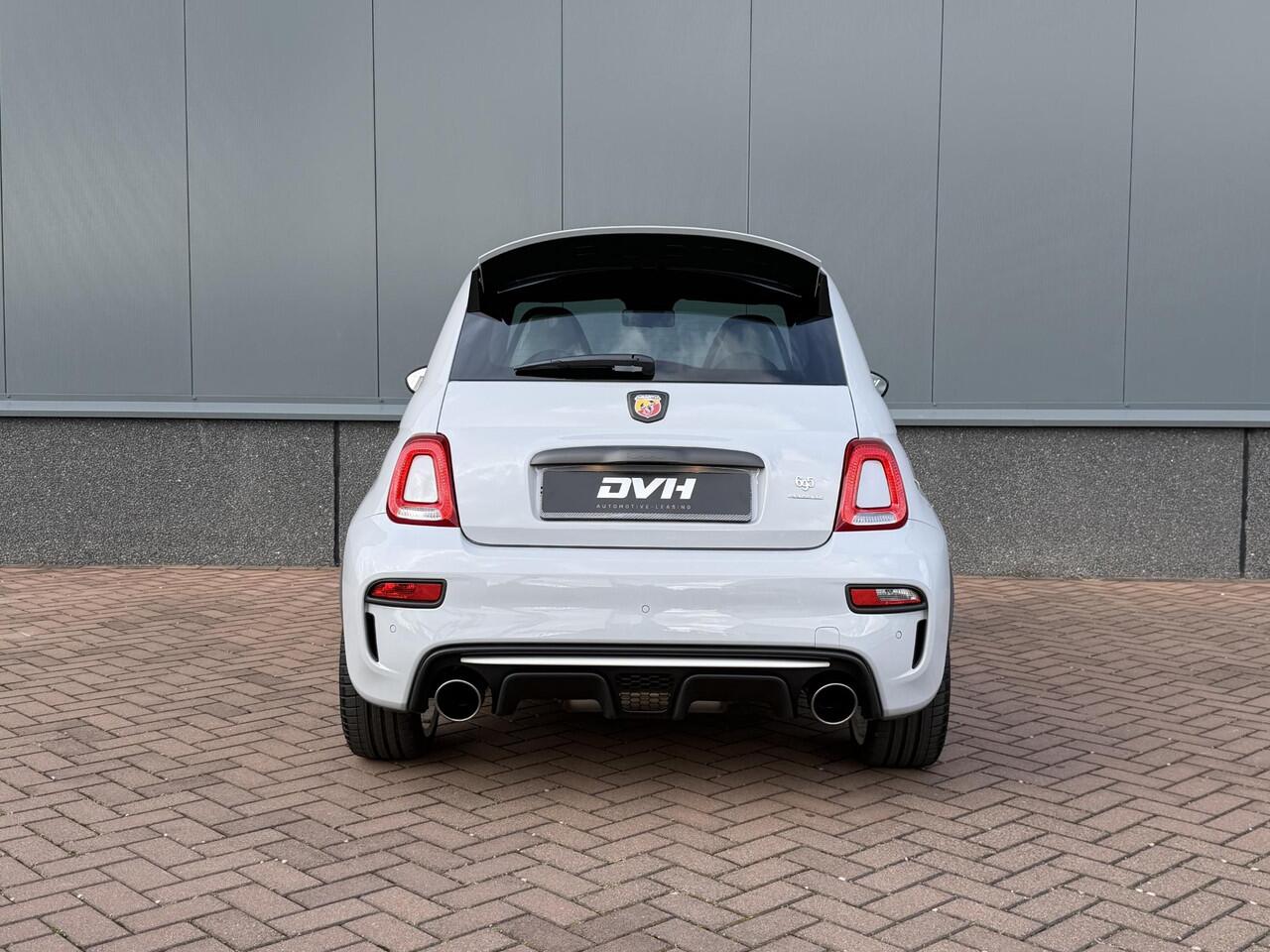 Abarth 695 1.4 T-Jet Esseesse PANO | BEATS | AKRA