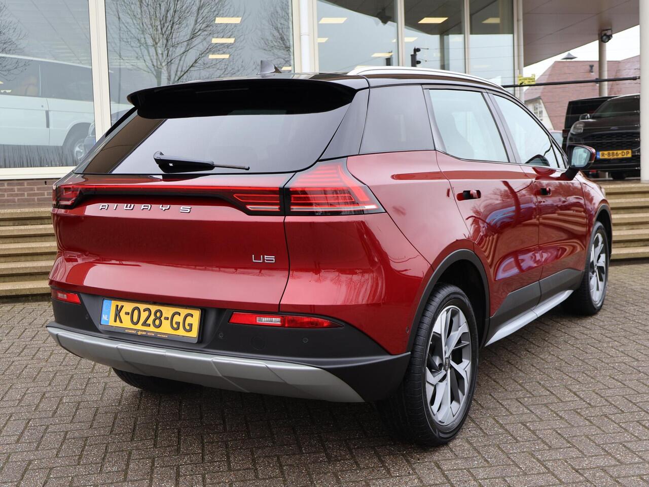 Aiways U5 63kWh SHOWROOM + 19 INCH | LEDER | 360 CAMERA | APPLE CARPLAY | ADAPTIVE CRUISE |