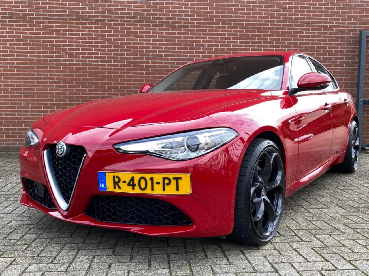 Alfa Romeo GIULIA 2.0T SUPER NAV ADAPT-CRUISE CARPLAY DAB 20INCH LMV