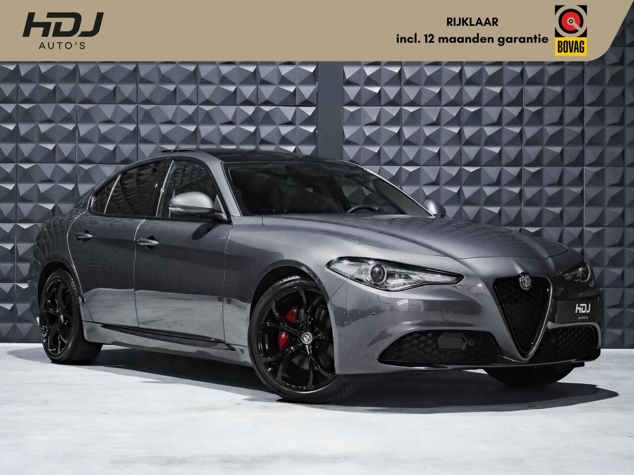 Alfa Romeo GIULIA 2.0T Super | Pano | 19"| Side | ACC | Memo | Camera |