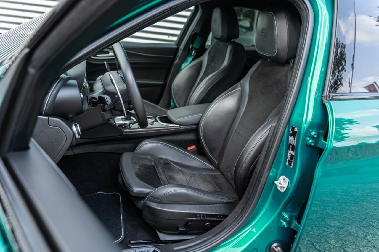 Alfa Romeo GIULIA 2.9 V6 Quadrifoglio My21 Verde Montreal