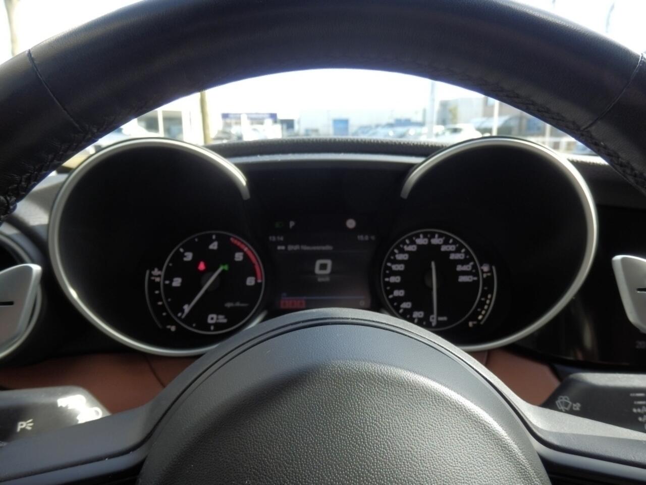 Alfa Romeo GIULIA 2.2 Sprint I Automaat I 240 pk* I Schuif/kantel dak I Adp. crui