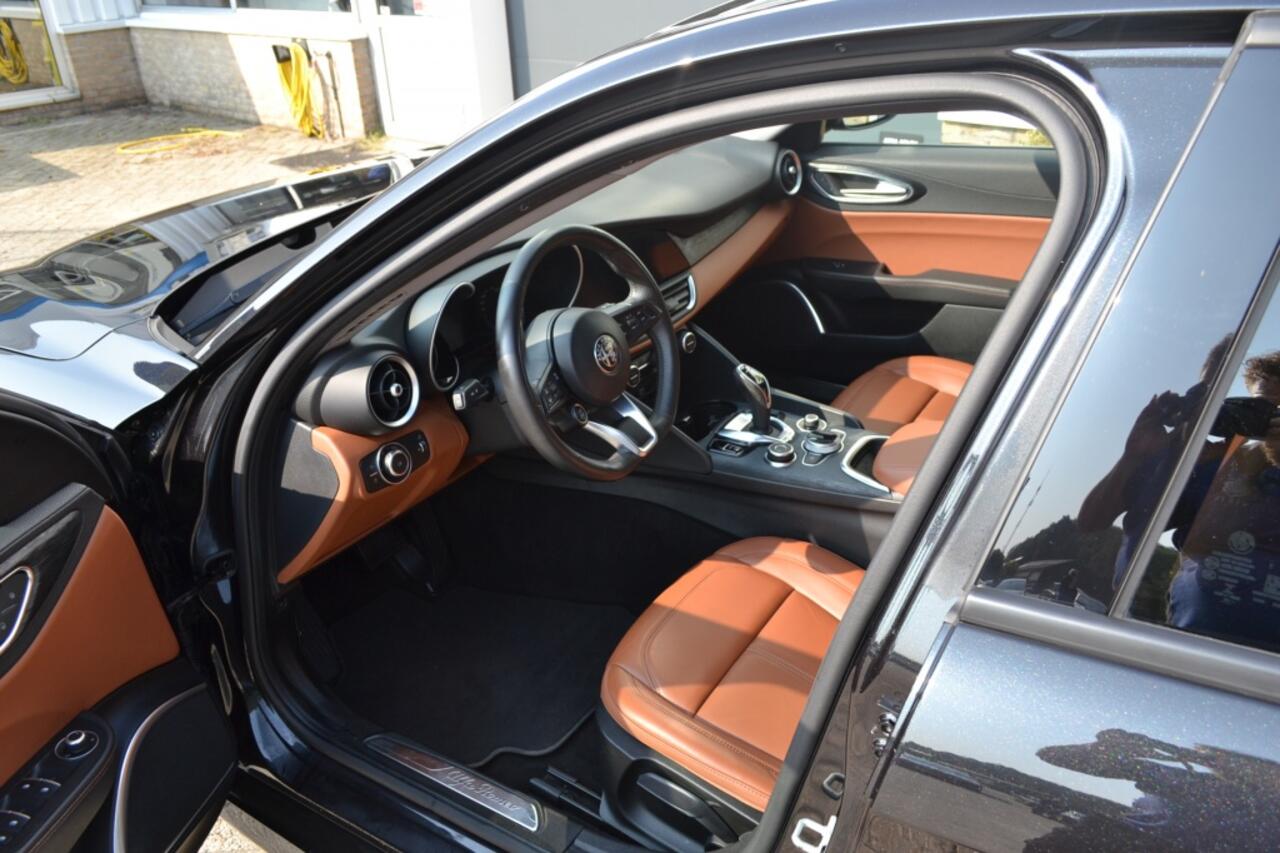 Alfa Romeo GIULIA 2.0T Super BTW auto