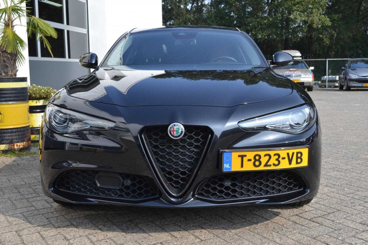 Alfa Romeo GIULIA 2.0T Super BTW auto