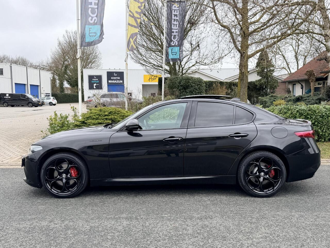 Alfa Romeo GIULIA 2.0T Veloce Q4 AWD 280PK PanooLeder