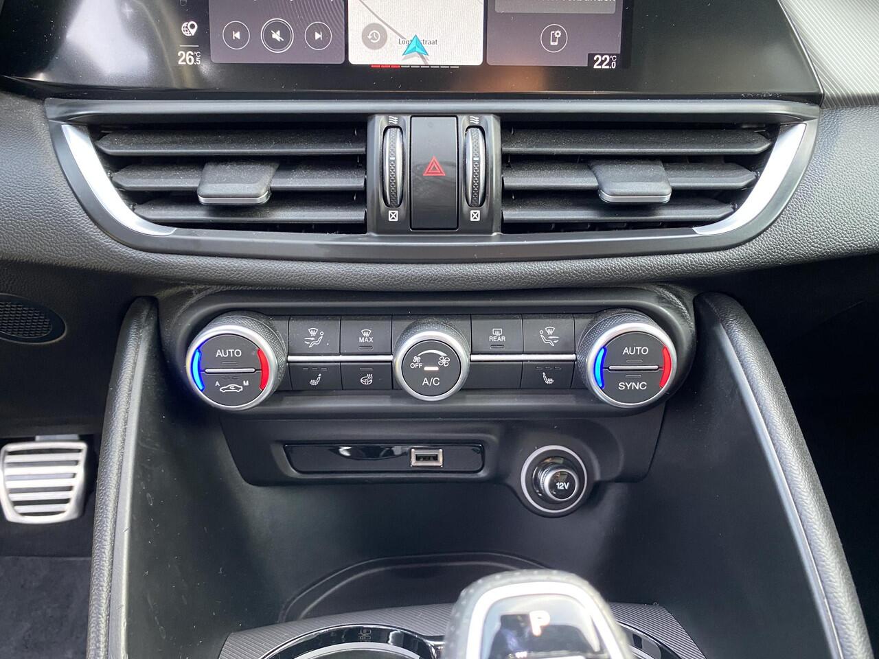 Alfa Romeo GIULIA 2.0 T Veloce AWD 38.988 KM Absoluut in nieuwstaat!!