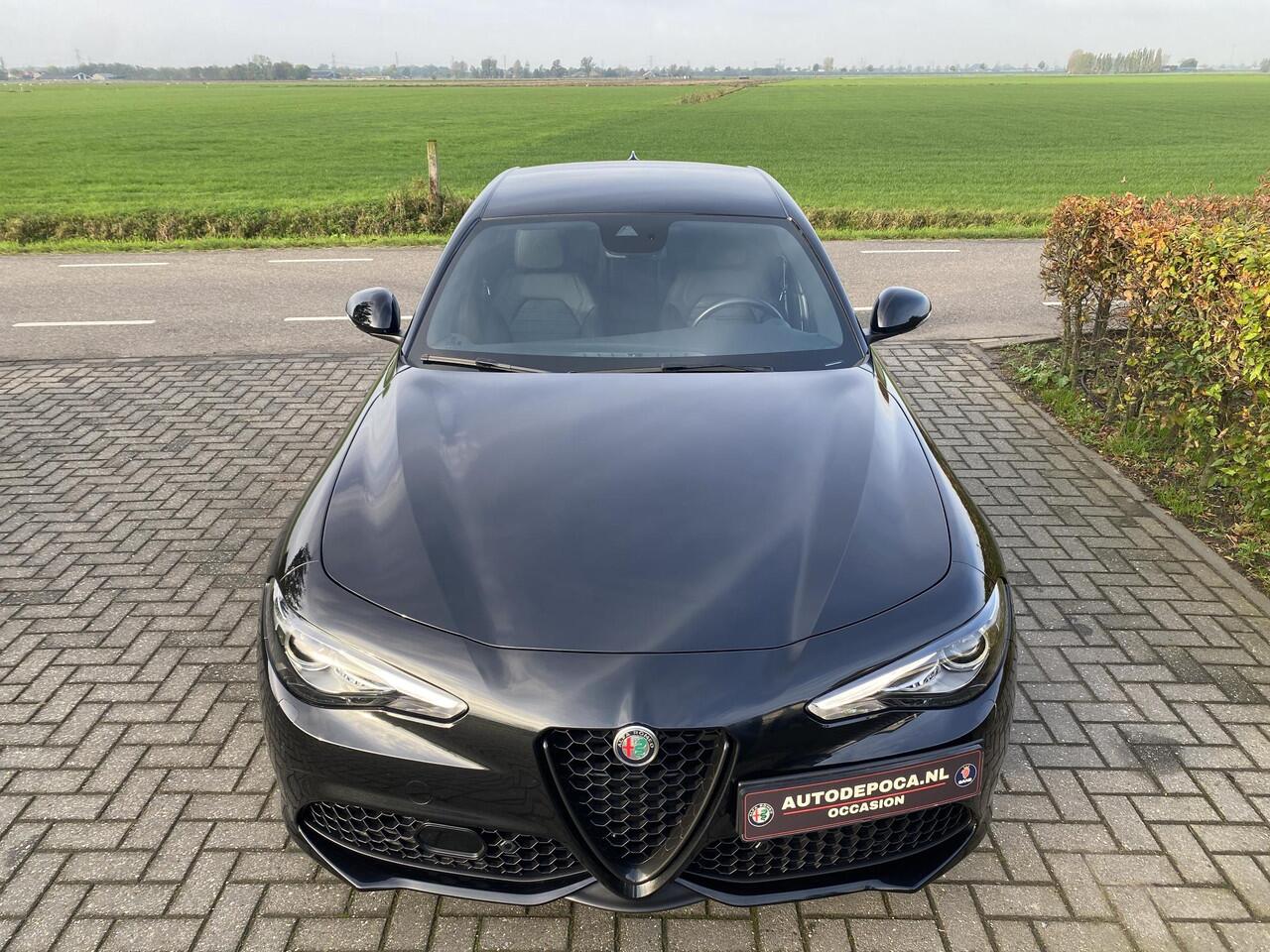 Alfa Romeo GIULIA 2.0 T Veloce AWD 38.988 KM Absoluut in nieuwstaat!!