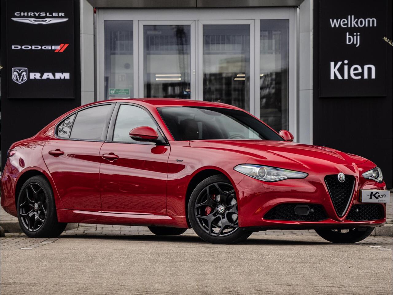 Alfa Romeo GIULIA 2.0T Sprint | Veloce Interieur | Stoel- & stuurverwarming | Schakelflippers | Adaptive Cruise Control