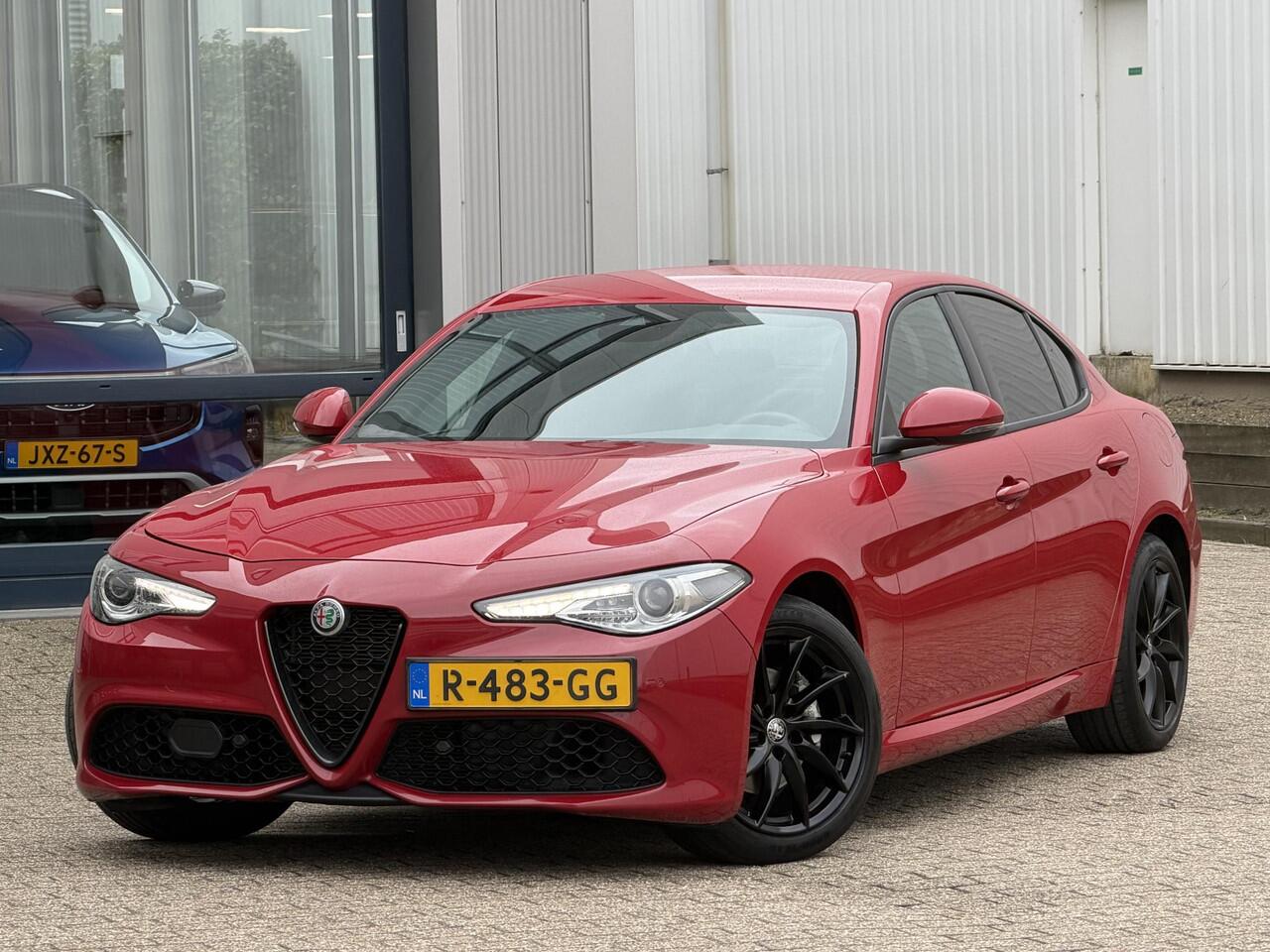 Alfa Romeo GIULIA 2.0T Sprint | NL-Auto van 1e eigenaar