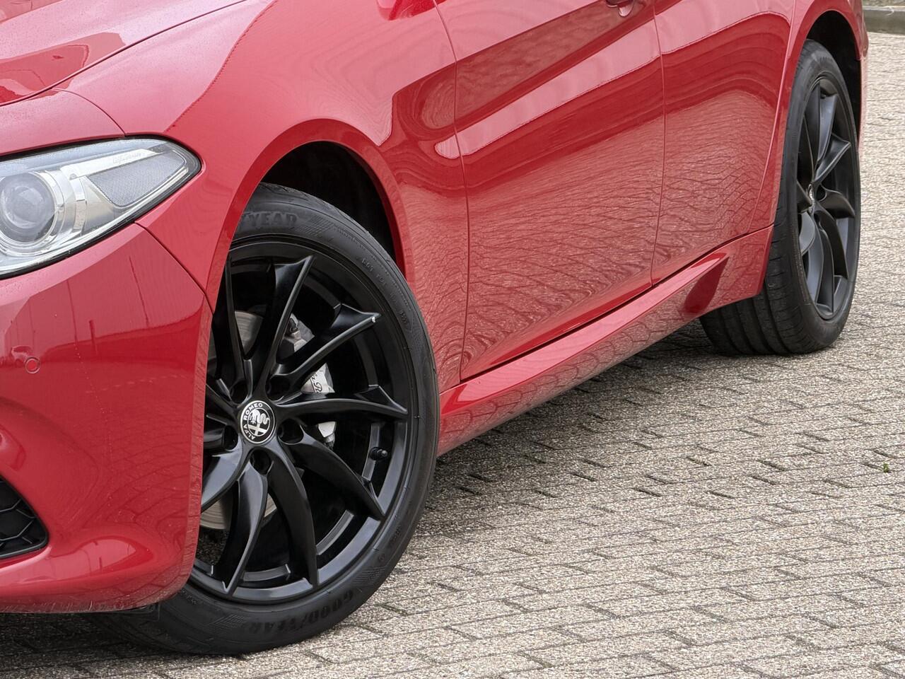 Alfa Romeo GIULIA 2.0T Sprint | NL-Auto van 1e eigenaar