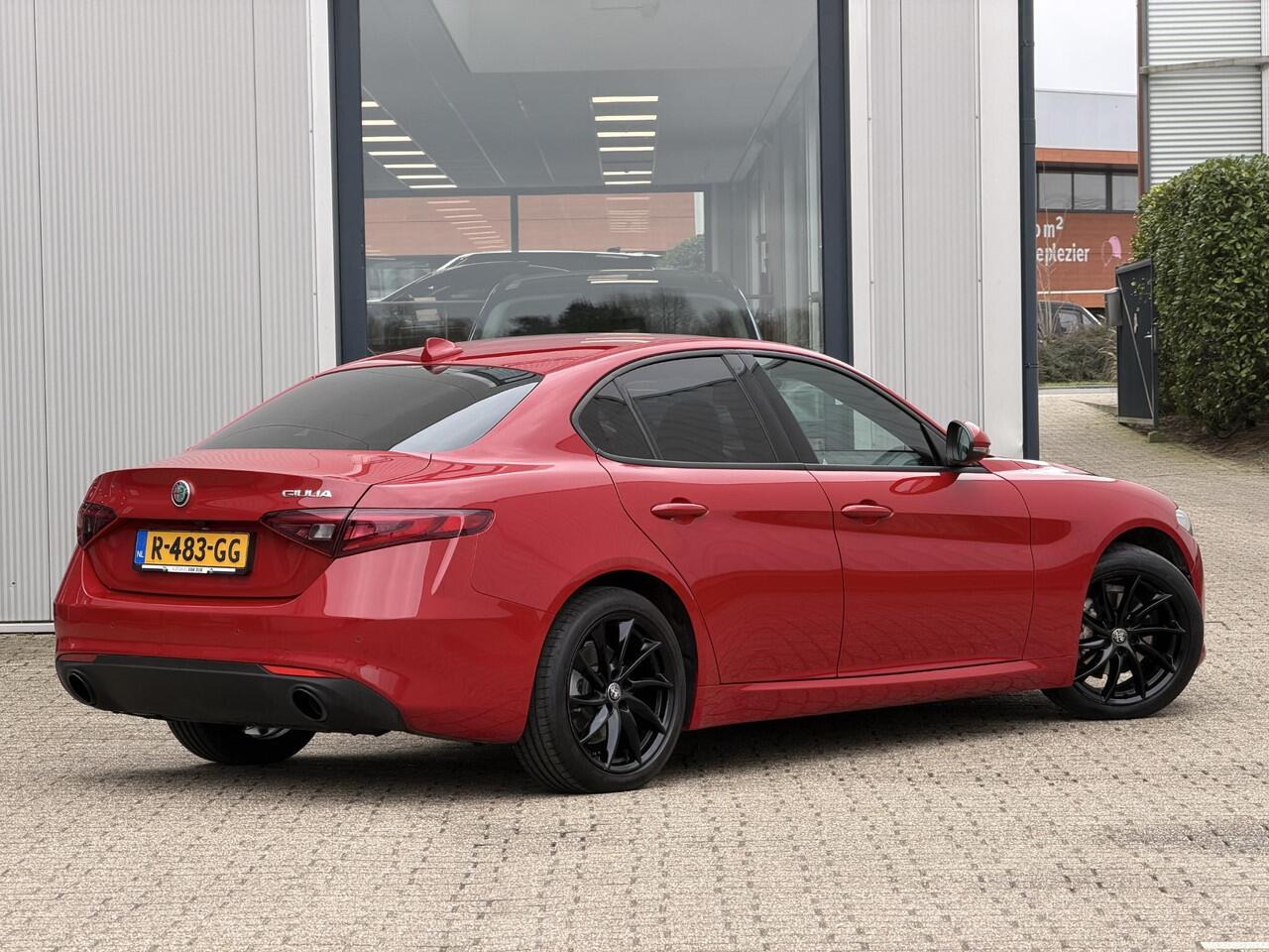 Alfa Romeo GIULIA 2.0T Sprint | NL-Auto van 1e eigenaar