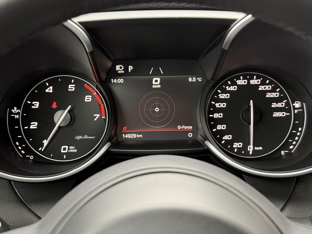 Alfa Romeo GIULIA 2.0T Sprint | NL-Auto van 1e eigenaar