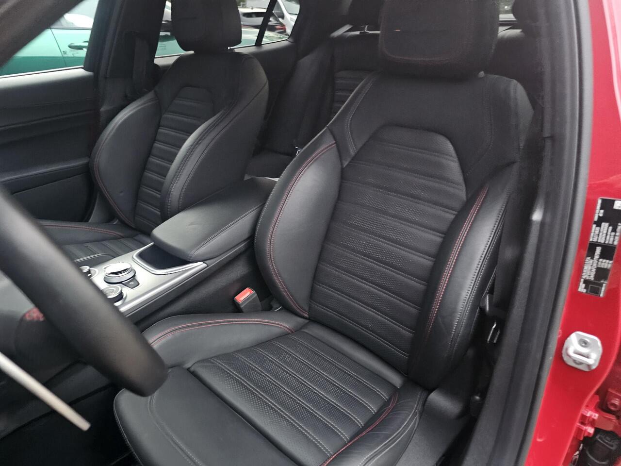 Alfa Romeo GIULIA 2.0 T GME AWD Competizione / CARPLAY / ADAPT. SCHOKBREKER /