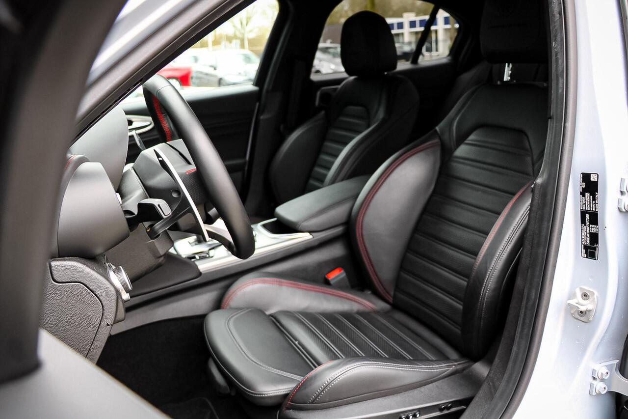 Alfa Romeo GIULIA 2.0 Competizione Q4 / H&K / CARPLAY / ADAPT. SCHOKBREK.