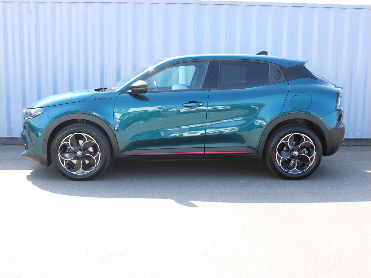 Alfa Romeo Junior Elettrica Speciale 54 kWh VOORRAAD KORTING