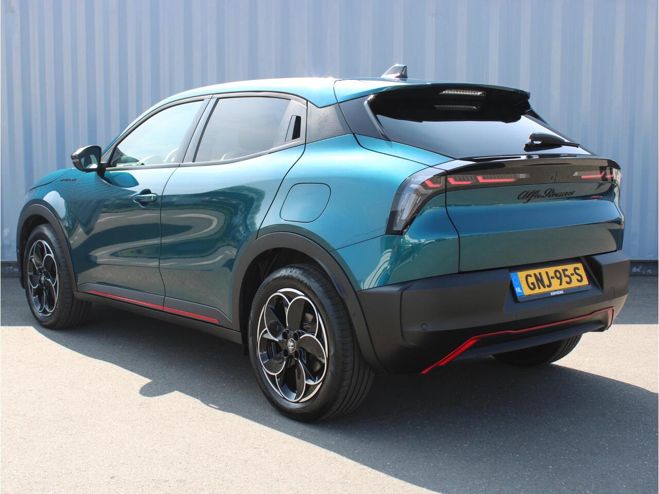 Alfa Romeo Junior Elettrica Speciale 54 kWh VOORRAAD KORTING