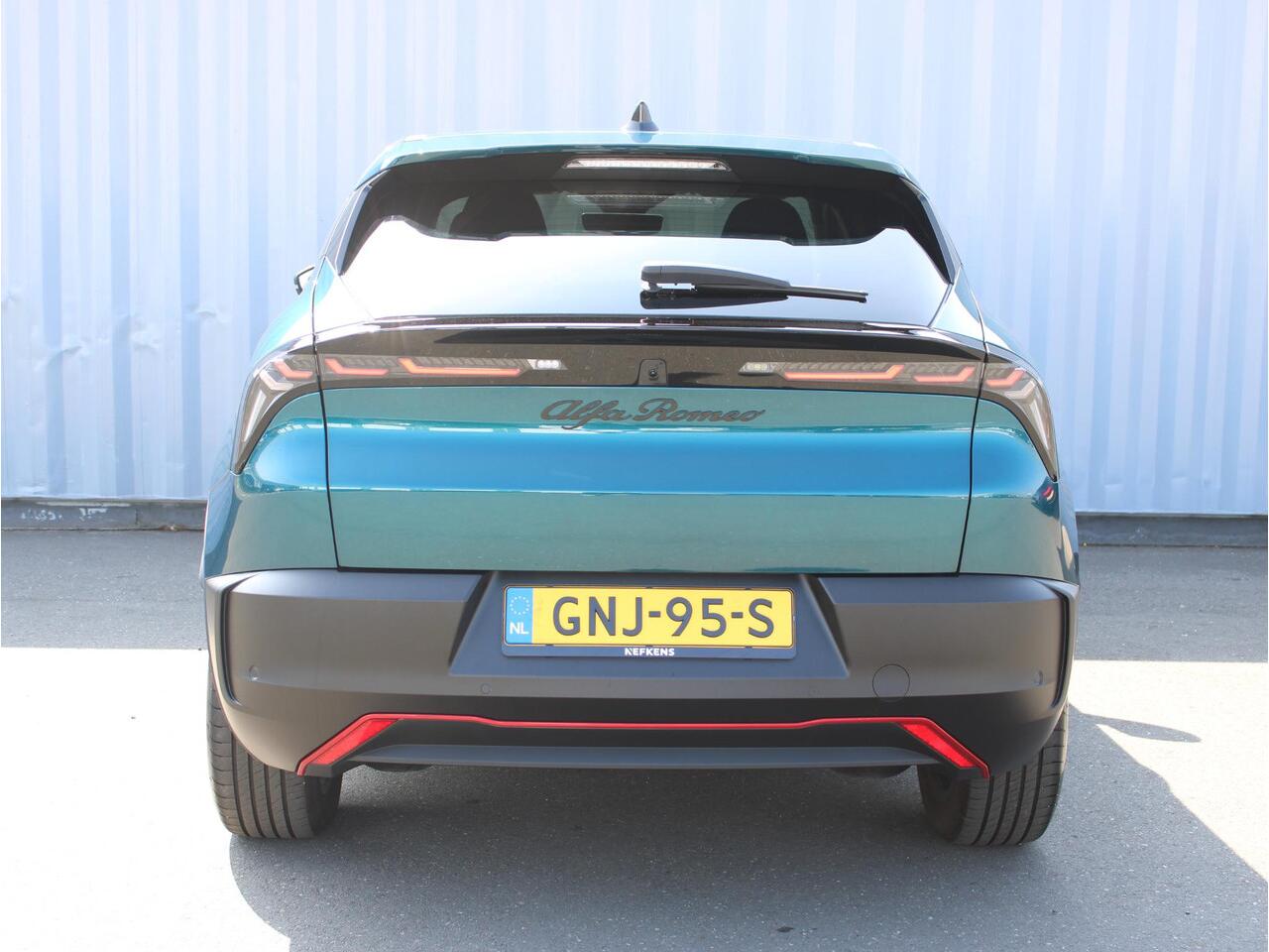 Alfa Romeo Junior Elettrica Speciale 54 kWh VOORRAAD KORTING