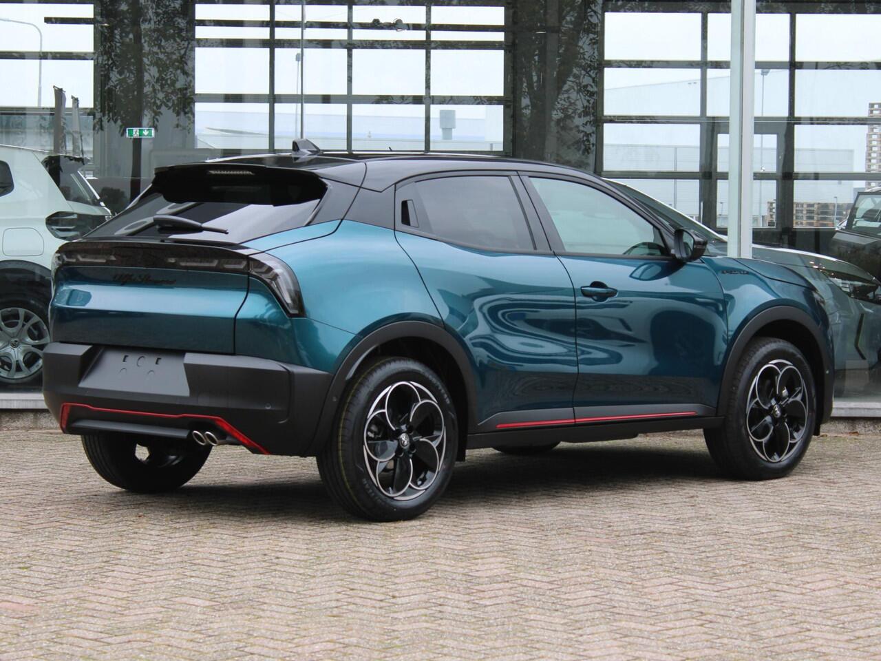 Alfa Romeo Junior 145 TURBO IBRIDA SPECIALE SABELT VOORRAAD KORTING | Pano / Camera / Navi