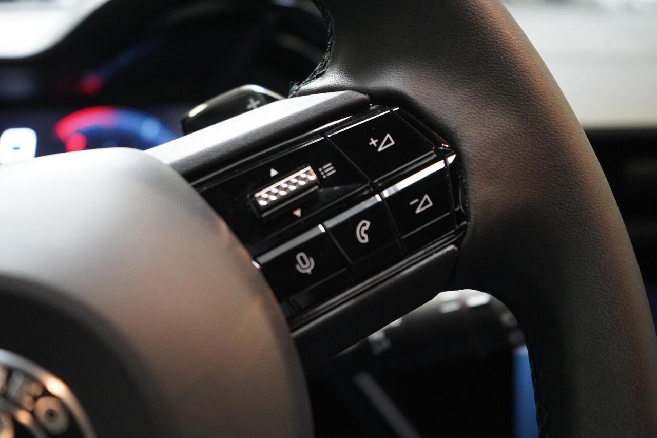 Alfa Romeo Junior 1.2 Turbo Hybrid Ibrida Speciale | Pack Techno | Adaptive | Navigatie | Achteruitrijcamera