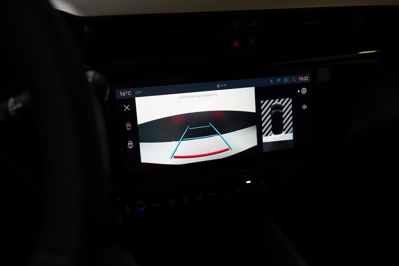 Alfa Romeo Junior 1.2 Turbo 145pk Hybrid Ibrida Speciale | Pack Techno | Adaptive | Navigatie | Achteruitrijcamera