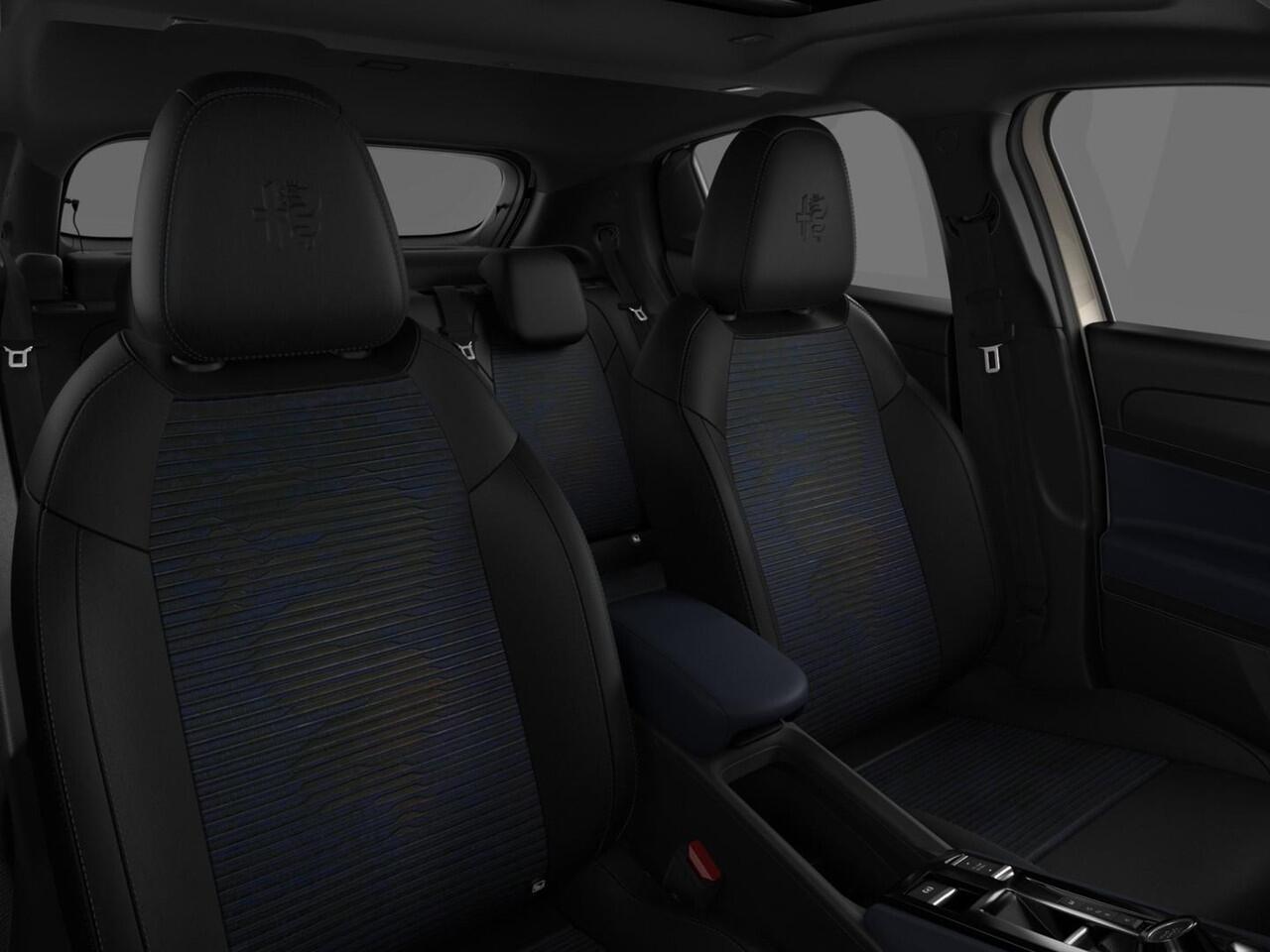 Alfa Romeo Junior 1.2 Turbo Hybrid Ibrida | Pack Tech | 18" | Schuif/Kanteldak | Scala Brown