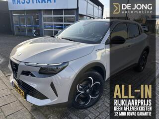 alfa-romeo-junior-1.2-turbo-hybrid-