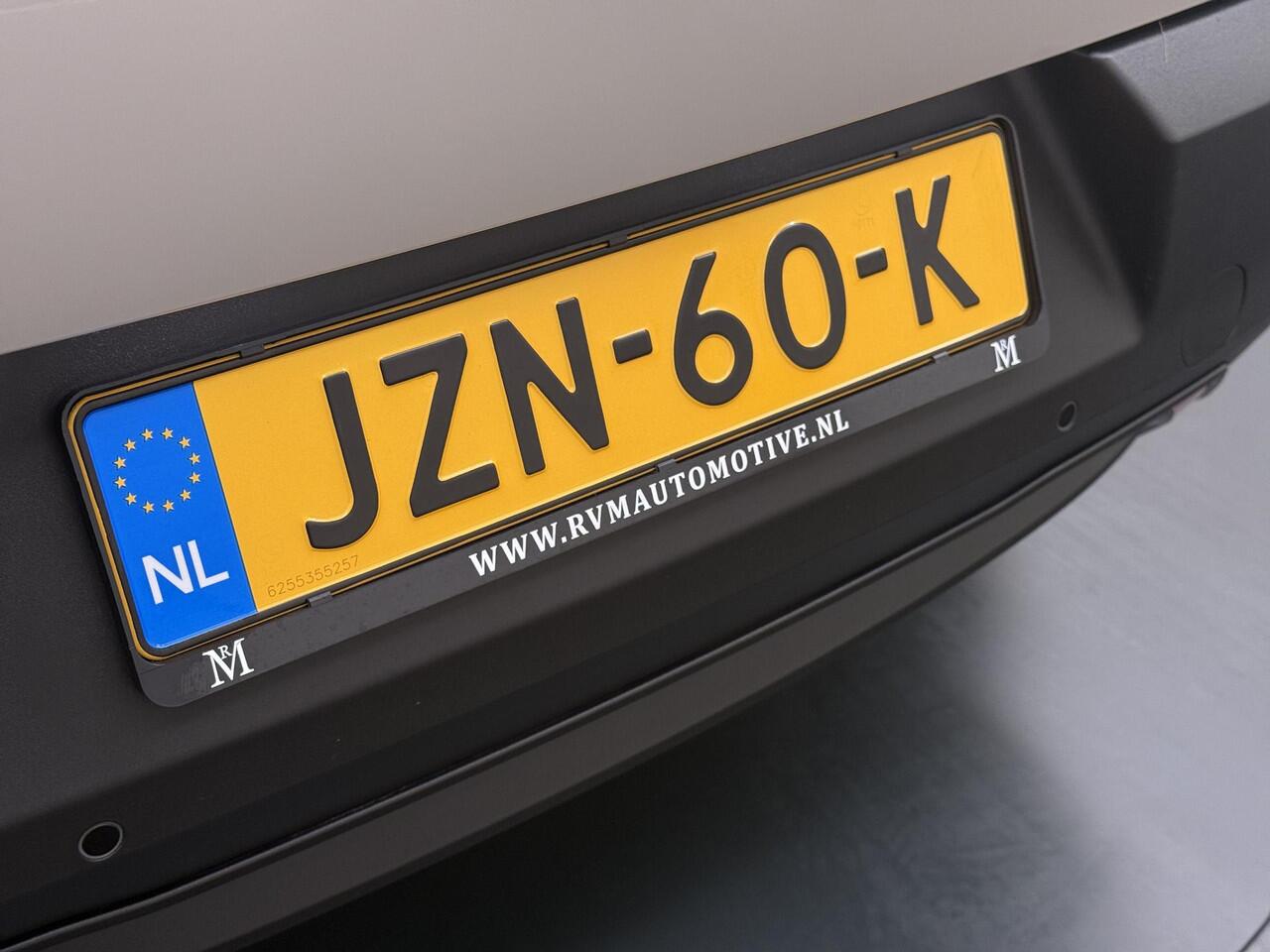 Alfa Romeo Junior Elettrica 54 kWh VAN ¤ 30.900,- VOOR ¤ 26.877,- UW LENTEVOORDEEL ¤ 4.023,-! | 15.000KM!! | FABRIEKSGARANTIE | APPLE CARPLAY| ANDROID AUTO| UNIEKE KLEUR! | ADAPTIVE CRUISE CONTROL|