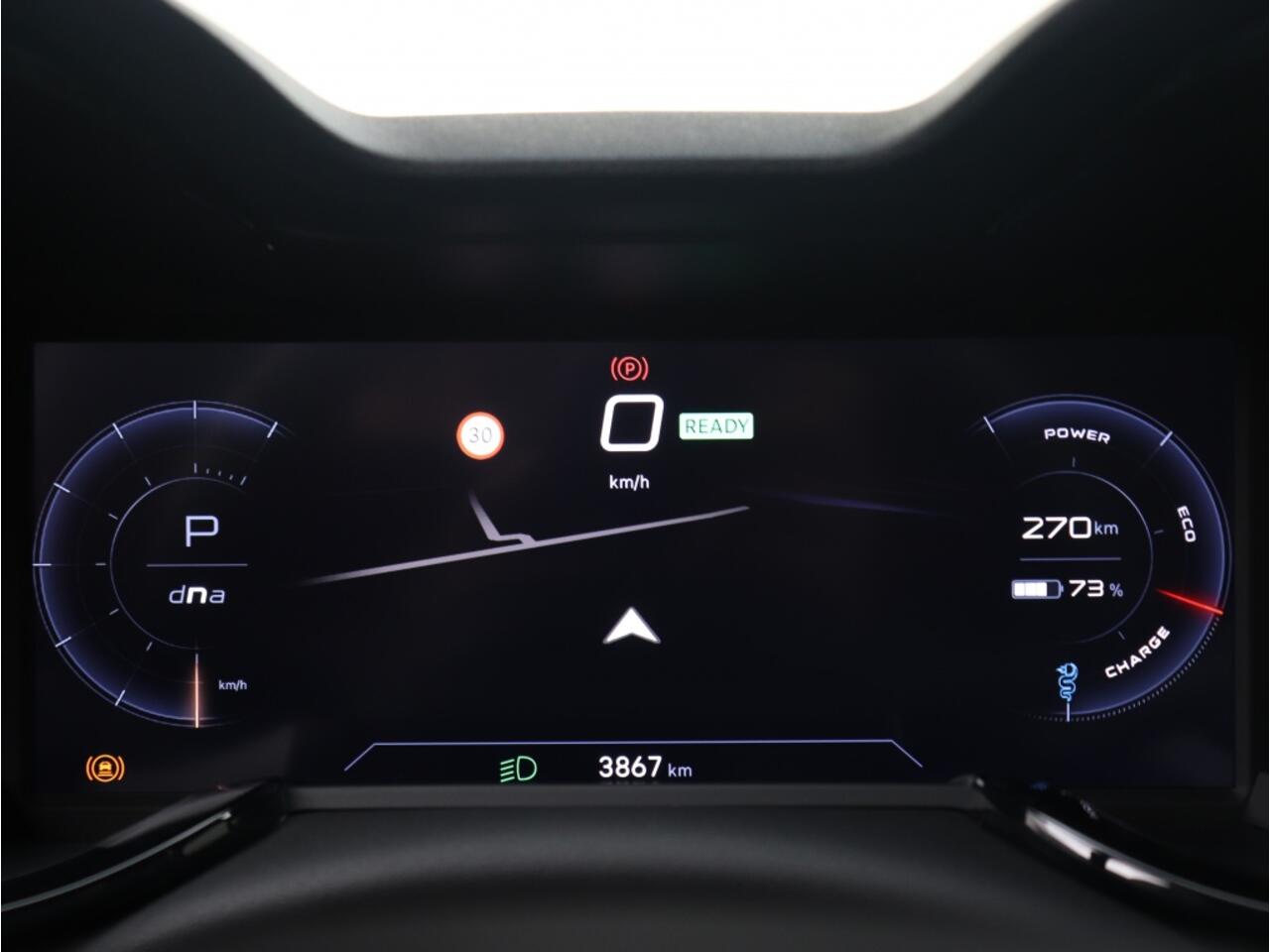 Alfa Romeo Junior 1.2 Turbo 136 PK Ibrida Speciale | Techno | Pano | 18"