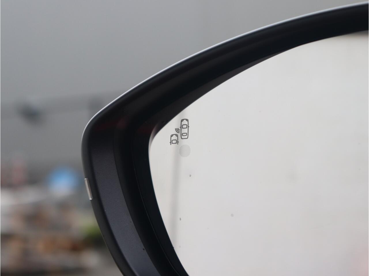 Alfa Romeo Junior 1.2 Turbo 136 PK Ibrida Speciale | Techno | Pano | 18"