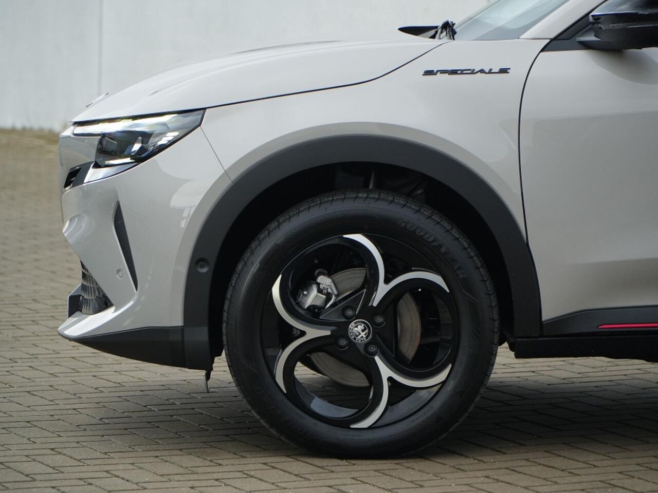 Alfa Romeo Junior 1.2 Turbo 136 PK Ibrida Speciale | Techno | Direct Leverbaar