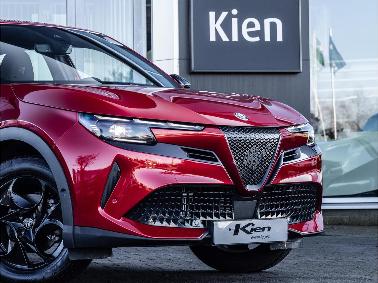 Alfa Romeo Junior 1.2 Turbo Hybrid Ibrida Speciale | ACC | LED |