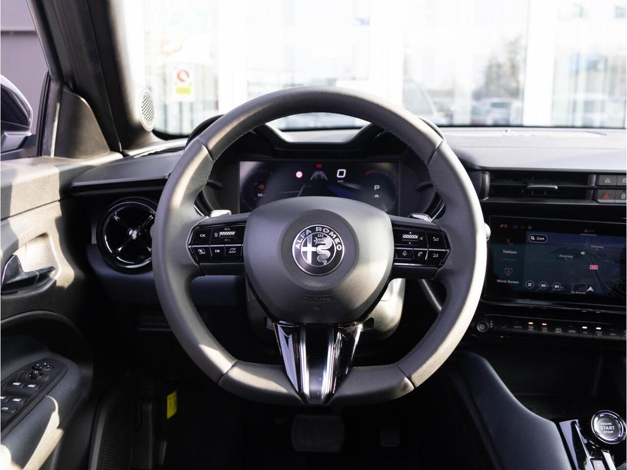 Alfa Romeo Junior 1.2 Turbo Hybrid Ibrida Speciale | ACC | LED |