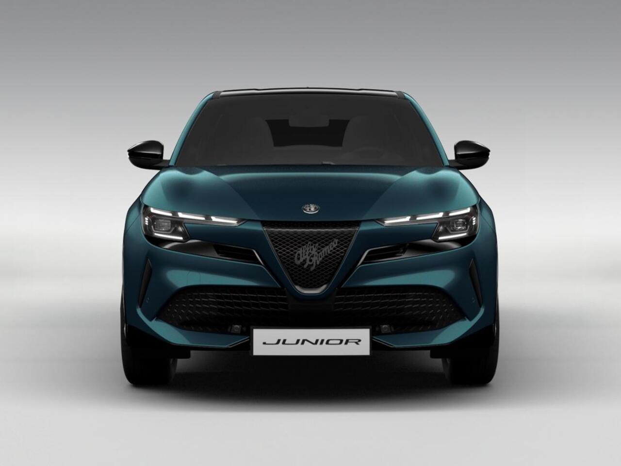 Alfa Romeo Junior 1.2 Turbo Hybrid Ibrida Q4 Ti | Pack Tech | 18" Petali | Navigli Blue