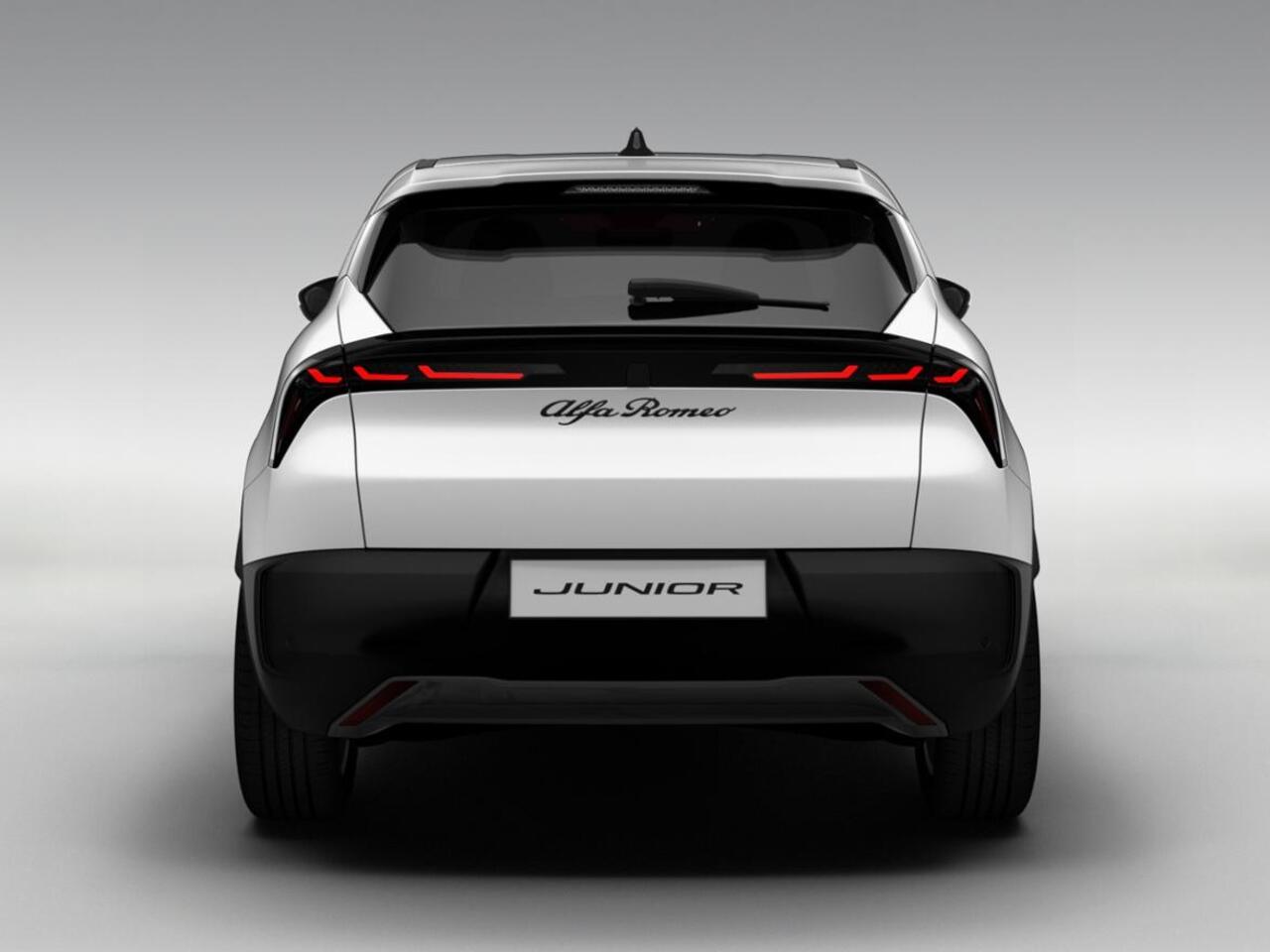 Alfa Romeo Junior Elettrica 54 kWh | Sempione White