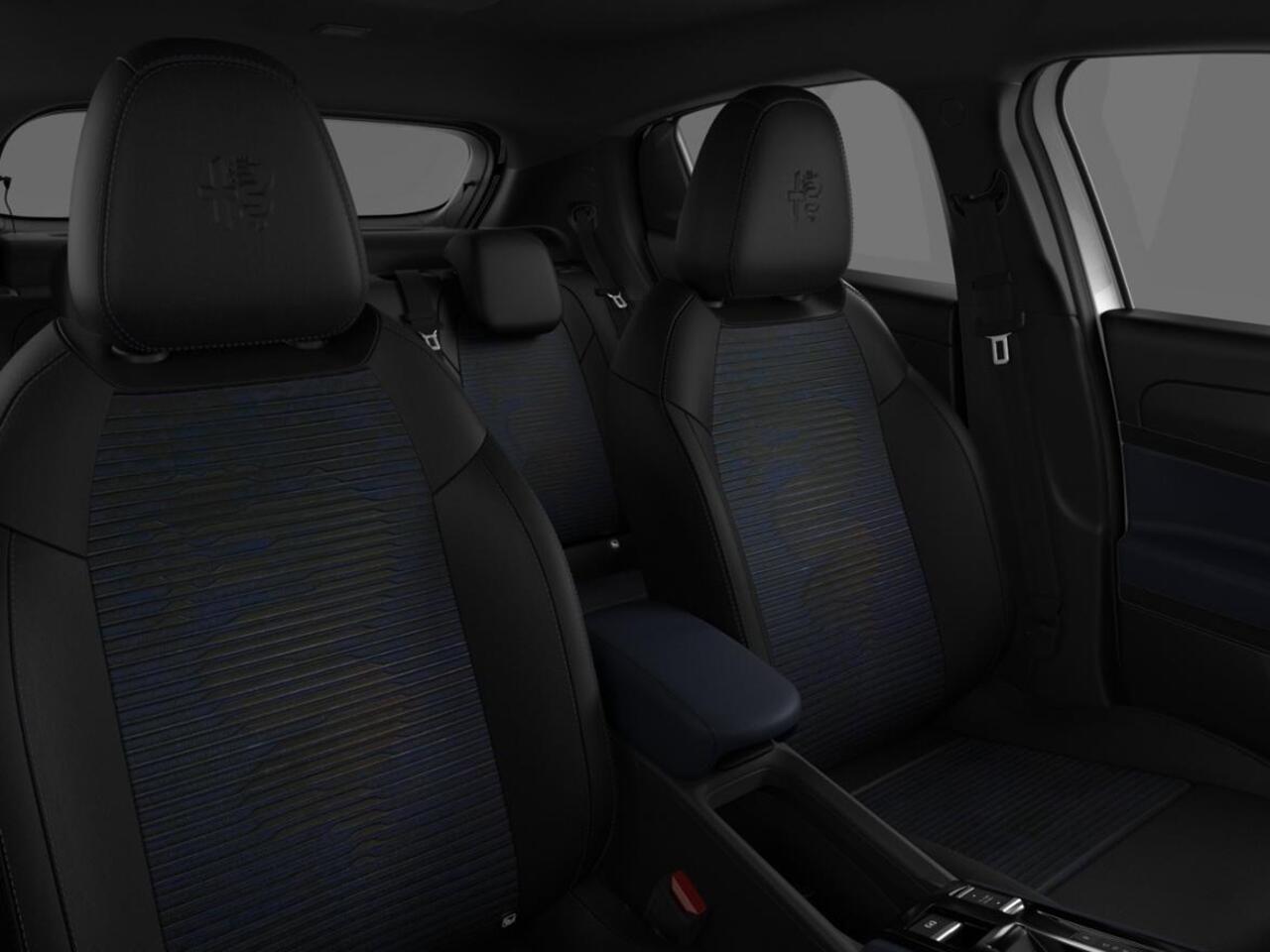 Alfa Romeo Junior Elettrica 54 kWh | Sempione White